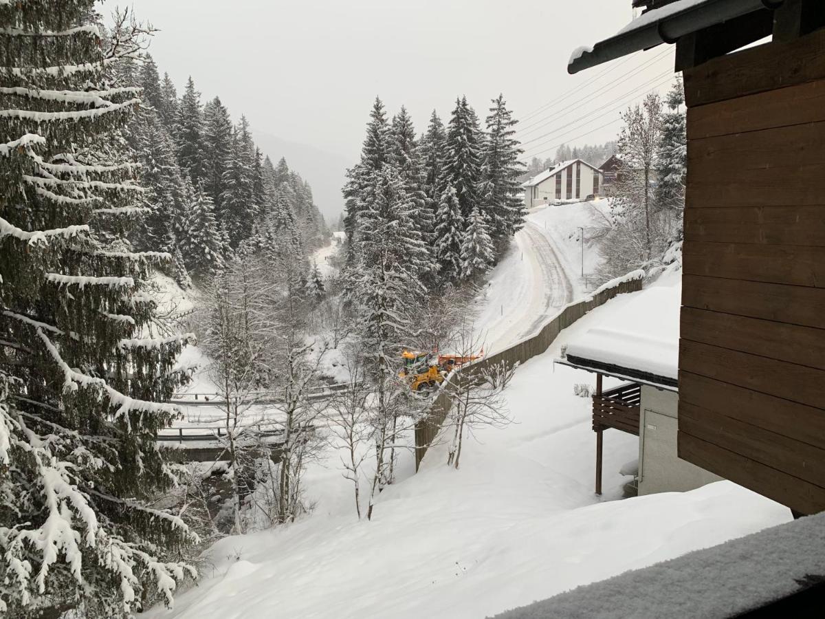 Ferienwohnung Laax Mit Traumblick, Grossem Balkon Und Terrasse Екстериор снимка