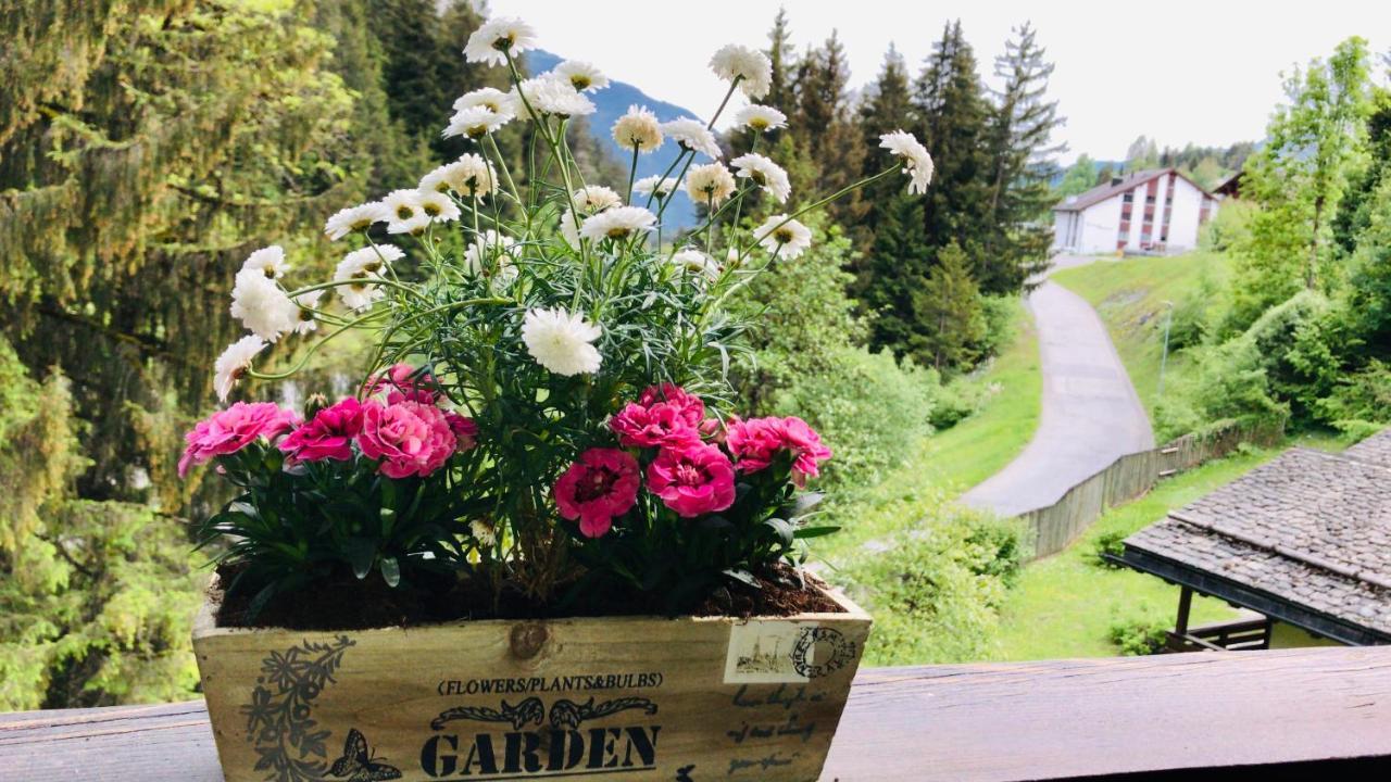 Ferienwohnung Laax Mit Traumblick, Grossem Balkon Und Terrasse Екстериор снимка